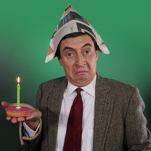 De Mr Bean Lookalike